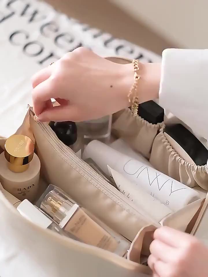 👜 Nécessaire Premium em Couro PU – Organizadora para Skincare e Maquiagem